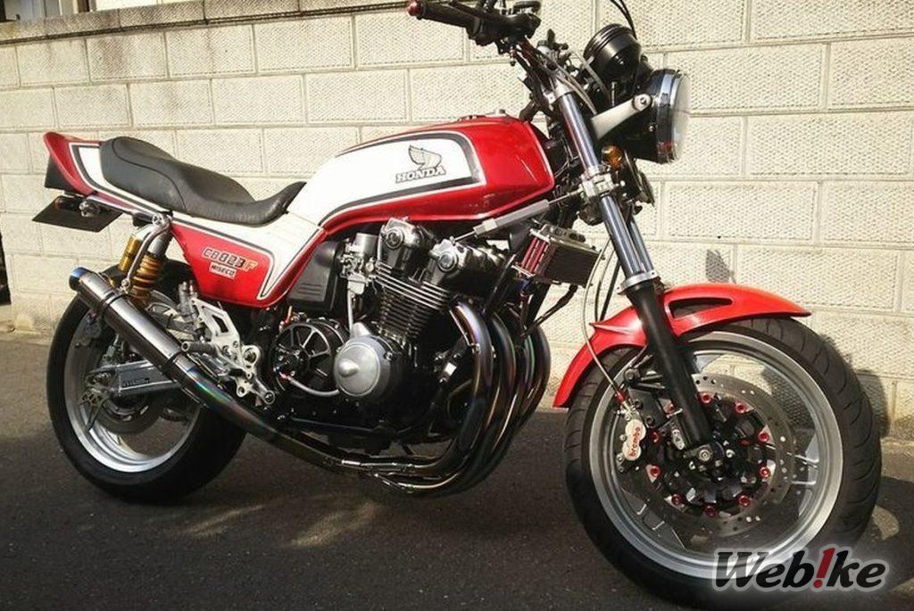 Zeitloses Design: HONDA CB750F Benutzerdefiniert