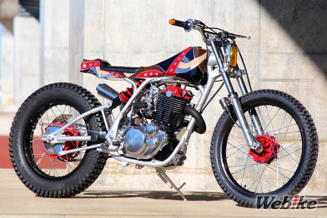 Kunst in Bewegung: YAMAHA SR400 Benutzerdefiniert von CANDY Motorcycle Laboratory