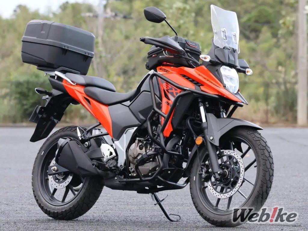 V-Strom 250SX vollständig mit DAYTONA-Produkten ausgestattet! Verwandelt in ein Demo-Motorrad mit einem abenteuerlichen Gefühl!
